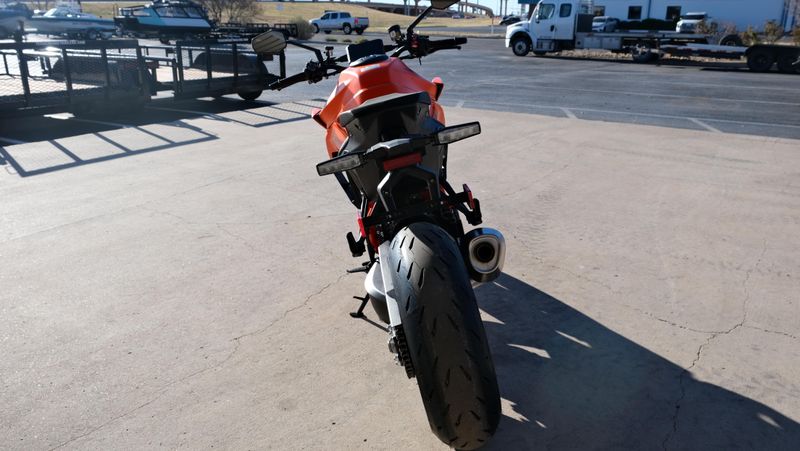 NEW 2026 KTM 1390 SUPER DUKE R EVO Image 4