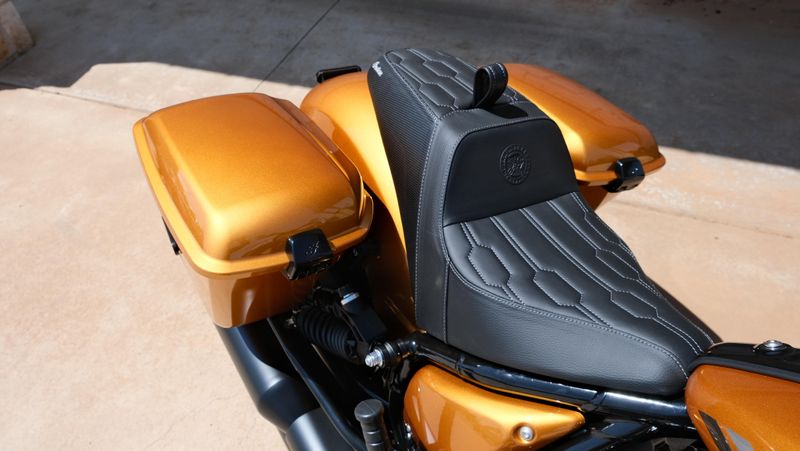 NEW 2026 INDIAN MOTORCYCLE SPORT CHIEF RT Image 12
