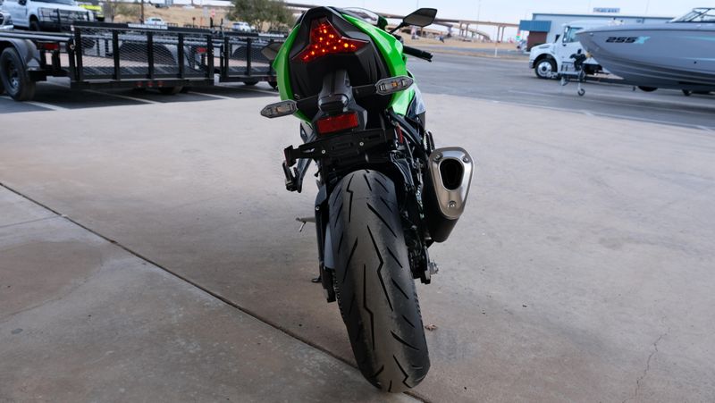 NEW 2026 KAWASAKI NINJA ZX6R ABS Image 4