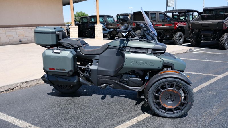 NEW 2026 CAN-AM CANYON REDROCK Image 2