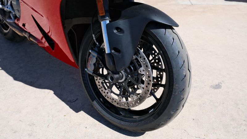 USED 2026 DUCATI PANIGALE V2 Image 10