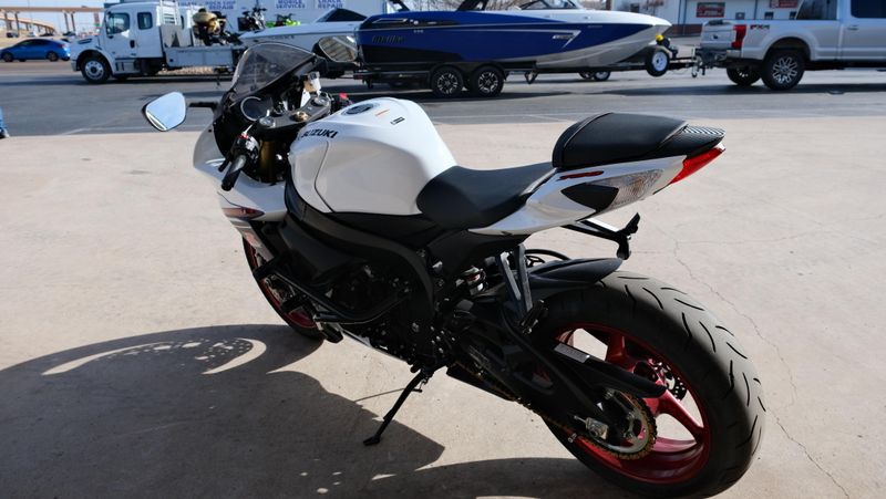 USED 2024 SUZUKI GSXR750 Image 5