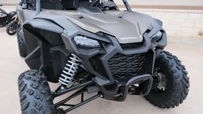 NEW 2026 HONDA TALON 1000R 4 FOX LIVE VALVE Image 5
