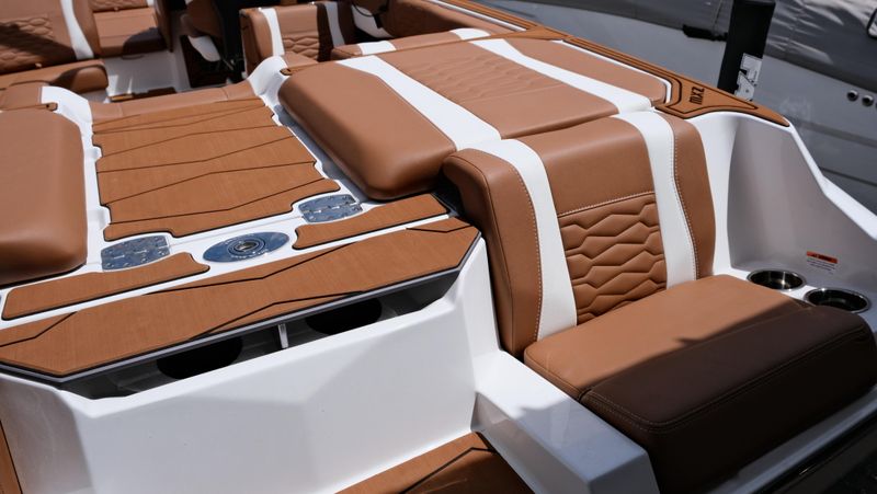 NEW 2026 MALIBU WAKESETTER 24 MXZ Image 21