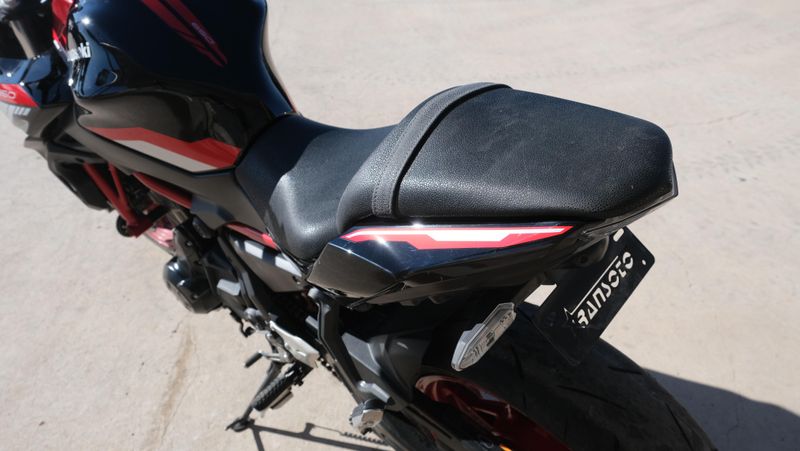 USED 2024 KAWASAKI Z650 ABS Image 14