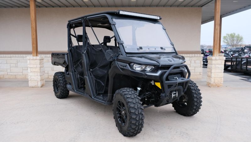 USED 2025 CAN-AM DEFENDER MAX LONE STAR HD10 STEALTH BLACK Image 1