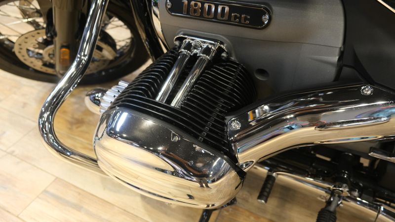 USED 2021 BMW R18 Image 15