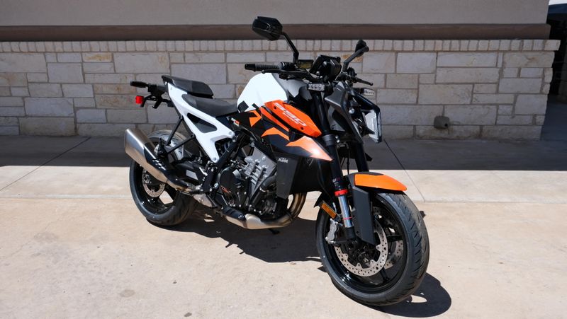 NEW 2027 KTM 990 DUKE Image 1