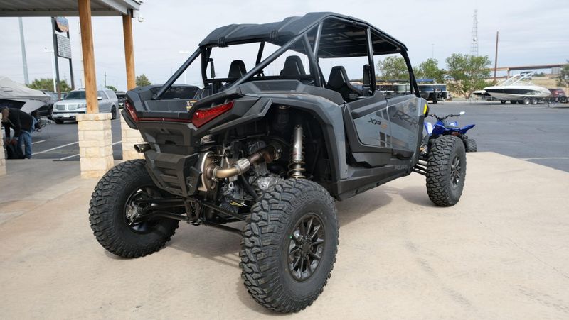 NEW 2026 POLARIS RZR XP 4 1000 ULTIMATE STEALTH GRAY Image 3