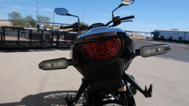 USED 2023 HONDA CB1000R BLACK EDITION Image 17