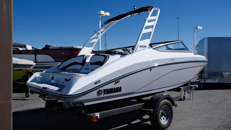 NEW 2026 YAMAHA 195S Image 3