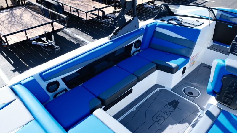 NEW 2026 AXIS A225 Image 12