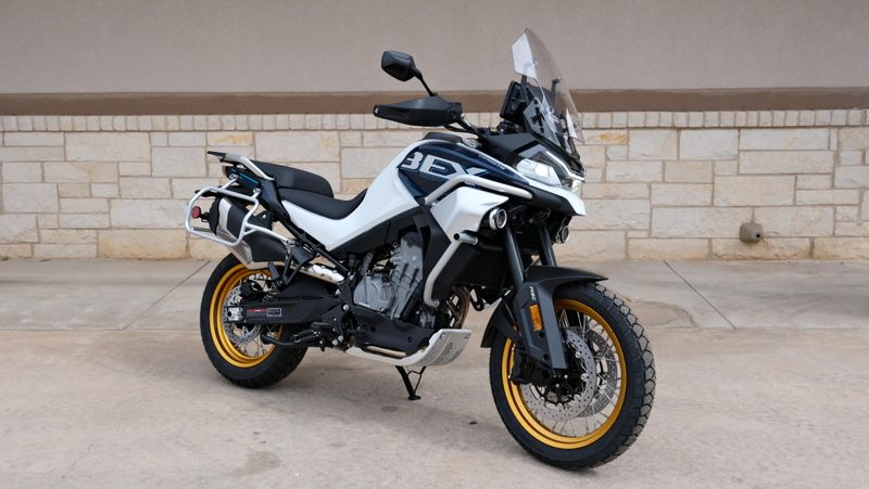 NEW 2026 CFMOTO IBEX 800 E Image 1