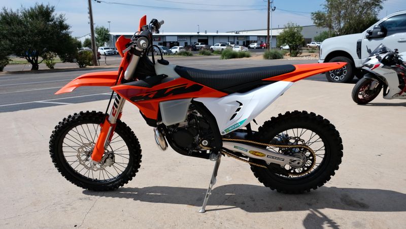 USED 2025 KTM 300 XC Image 3