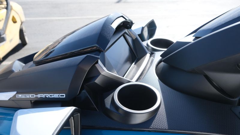 NEW 2026 YAMAHA FX CRUISER SVHO WITH AUDIO Image 6