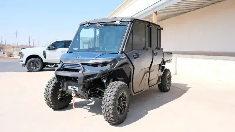 NEW 2026 CAN-AM DEFENDER MAX LIMITED CAB HD11 Image 3