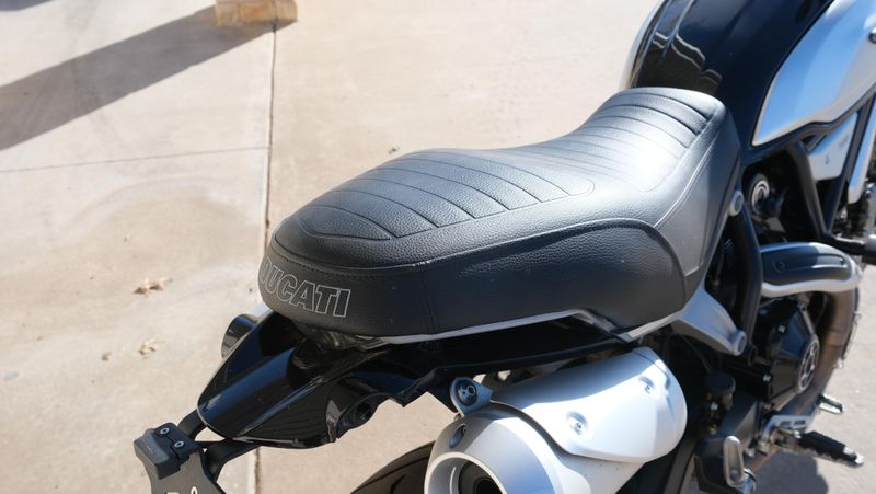 USED 2018 DUCATI SCRAMBLER 1100 Image 19