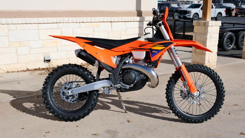 NEW 2026 KTM 250 XC Image 2