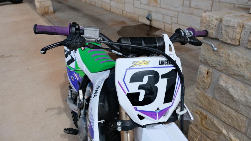 USED 2025 YAMAHA YZ85 Image 8