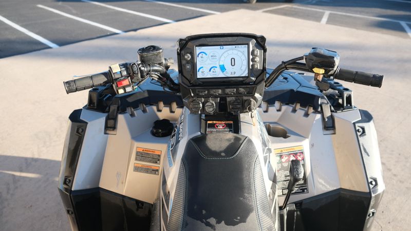 2023 Polaris SPORTSMAN XP 1000 RIDE COMMAND EDITION  SILVER QUARTZ METALLICImage 9