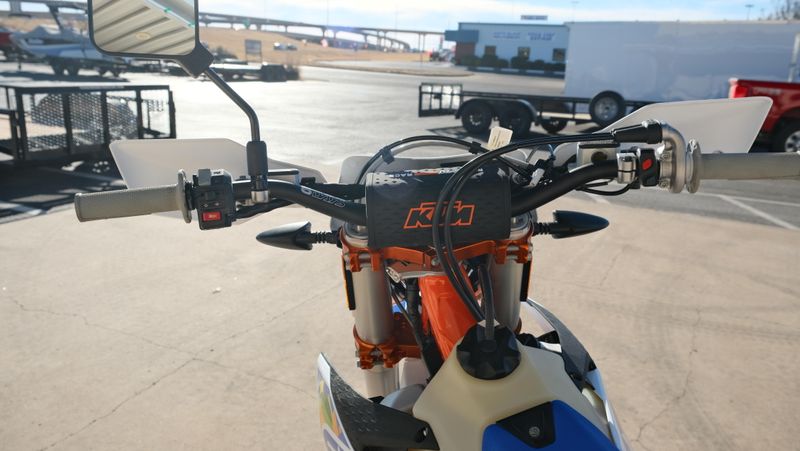NEW 2026 KTM 500 EXCF 6 DAYS Image 23