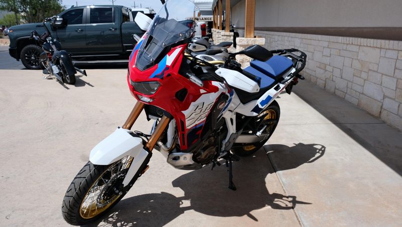 NEW 2026 HONDA AFRICA TWIN ADVENTURE SPORTS ES Image 7
