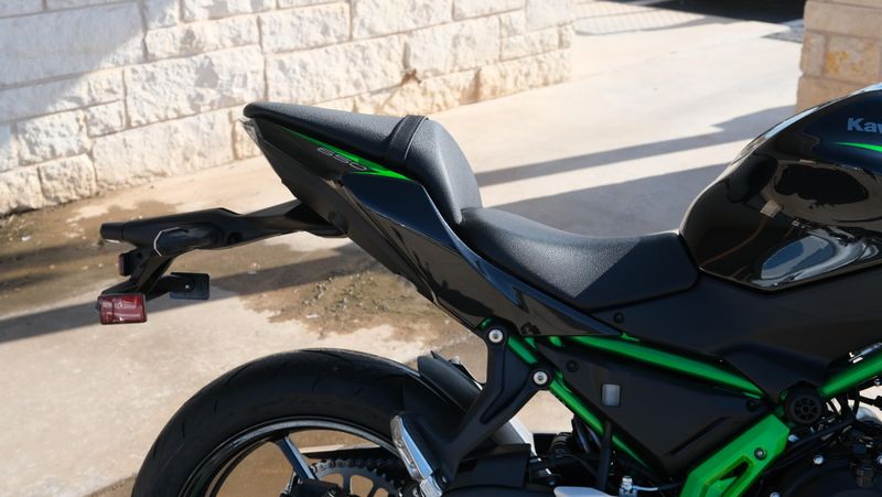 NEW 2025 KAWASAKI Z650 ABS Image 16
