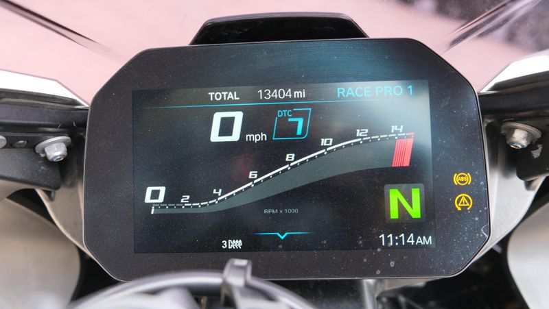 USED 2024 BMW S 1000 RR Image 22