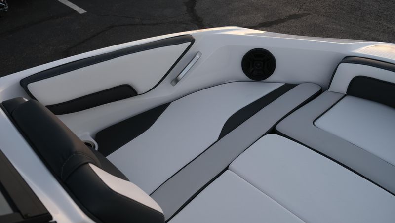 NEW 2026 YAMAHA AR195 Image 18