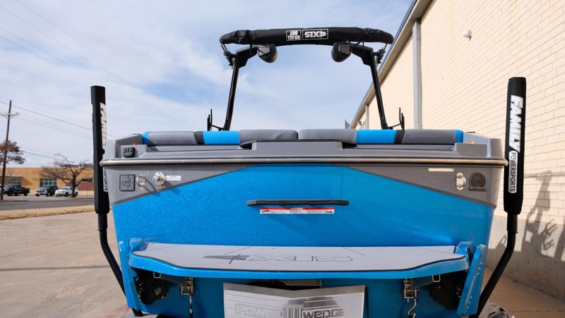 NEW 2026 AXIS T235 Image 4