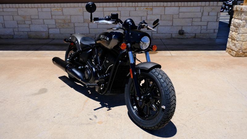 NEW 2026 INDIAN MOTORCYCLE SCOUT BOBBER LIMITED WITH TECH Image 1
