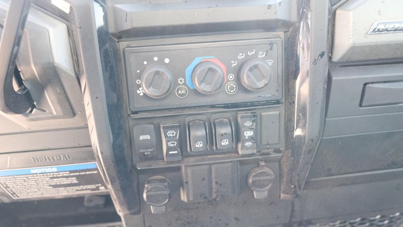 USED 2025 POLARIS RANGER XD 1500 NS ED PREM GW MET SMOKE PREMIUM Image 16