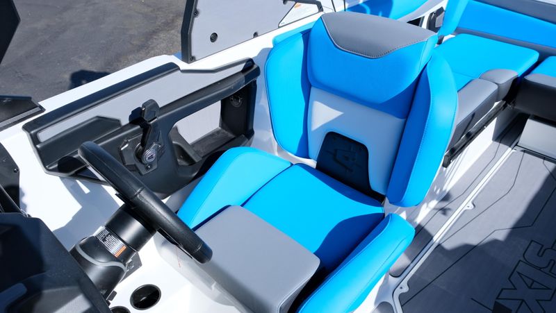 NEW 2026 AXIS A225 Image 21