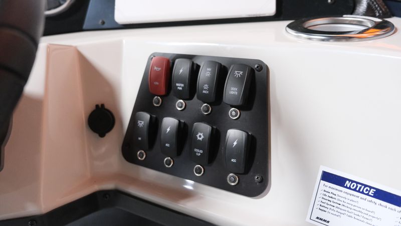 NEW 2026 CREST CONQUEST 230 SLC Image 14