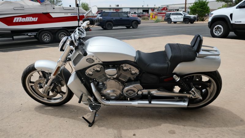 USED 2009 HARLEY VRSC VROD MUSCLE Image 5