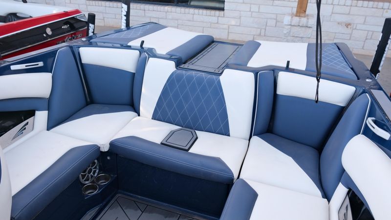 USED 2020 TIGE R21SK Image 5