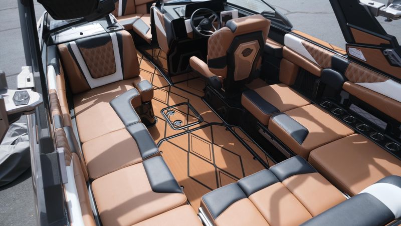 NEW 2026 MALIBU MSERIES M230 Image 7