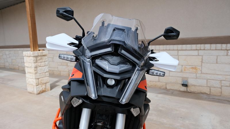 NEW 2026 KTM 1390 SUPER ADVENTURE R Image 11