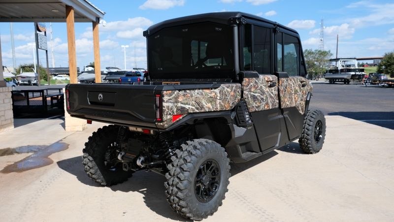 NEW 2026 CAN-AM DEFENDER MAX LIMITED CAB HD11 Image 2
