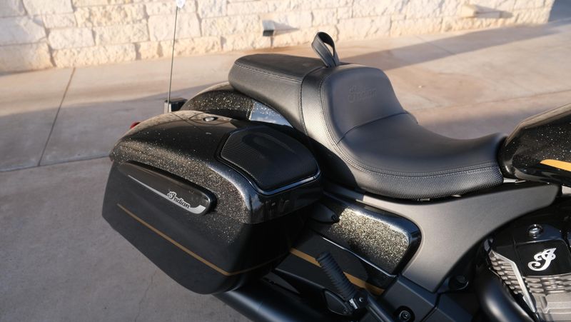 NEW 2026 INDIAN MOTORCYCLE CHALLENGER DARK HORSE WITH 112 AND AUDIO PACKAGE Image 13