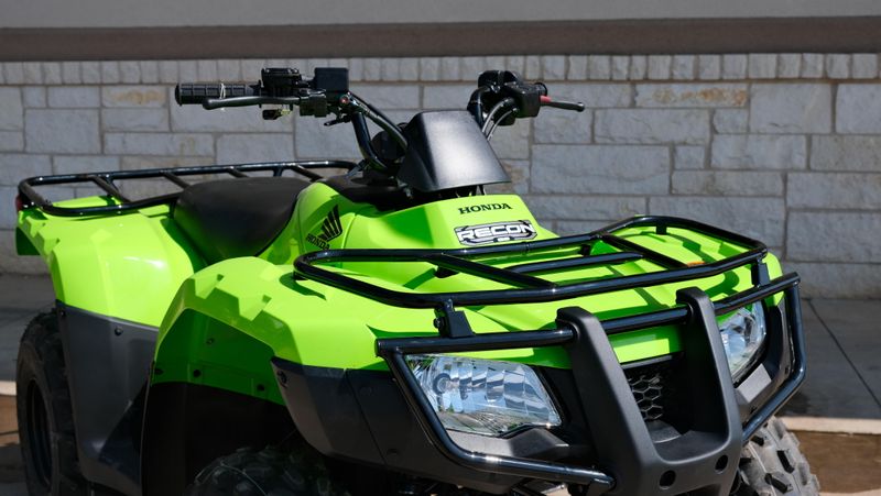 2024 Honda FOURTRAX RECON KRYPTON GREENImage 9