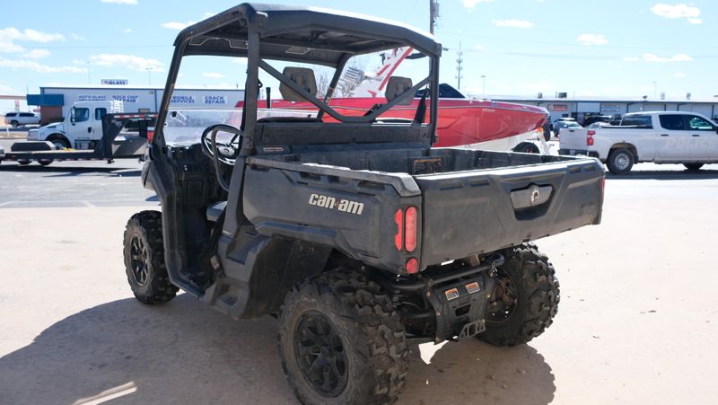USED 2023 CAN-AM DEFENDER DPS HD9 Image 5