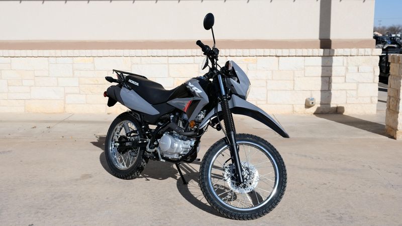 NEW 2026 HONDA XR150L Image 1