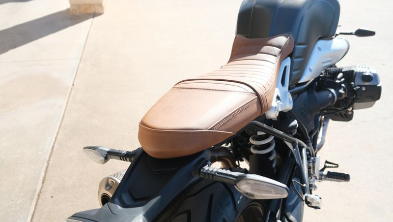 USED 2023 BMW R NINET PURE Image 11