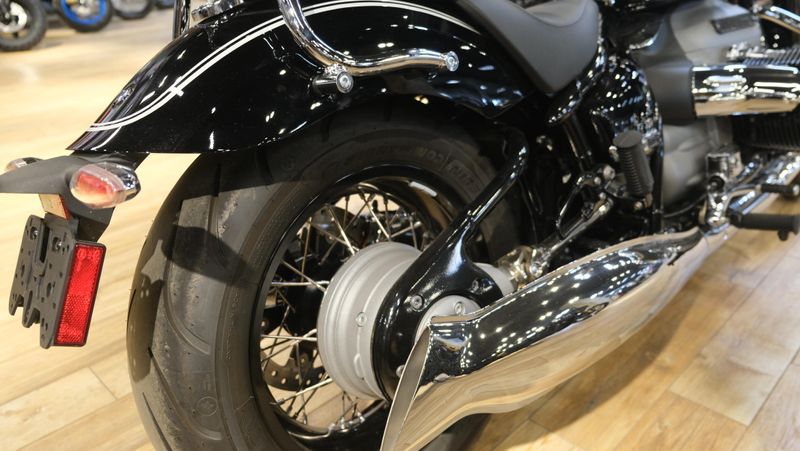 USED 2021 BMW R18 Image 11