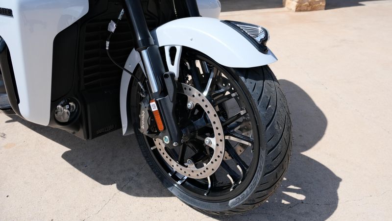 NEW 2026 INDIAN MOTORCYCLE ROADMASTER POWERPLUS DARK HORSE WITH 112 AND AUDIO PACKAGE Image 17