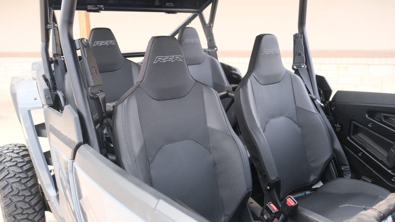 NEW 2026 POLARIS RZR XP 4 1000 ULTIMATE STEALTH GRAY Image 12