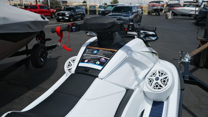 NEW 2026 YAMAHA VX DELUXE WITH AUDIO Image 9