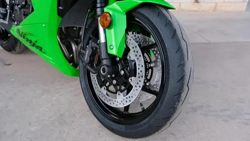 NEW 2026 KAWASAKI NINJA ZX6R ABS Image 7
