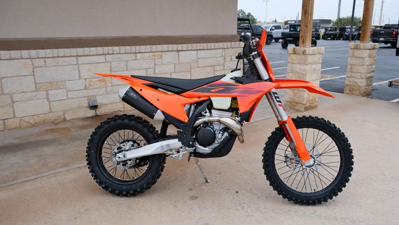 NEW 2027 KTM 350 XC F Image 2